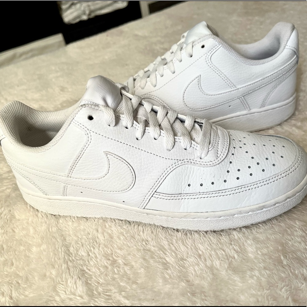 Nike Court Vision